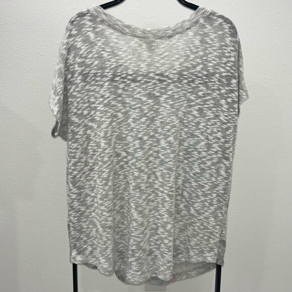 Disney Parks Women's XL Mickey & Minnie Mouse Open Weave Sweater Top - Picture 2 of 4